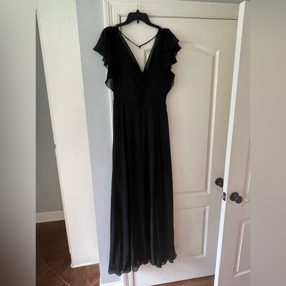 Black chiffon bridesmaids dress. Elegant and classy. Worn once. Cups and zipper